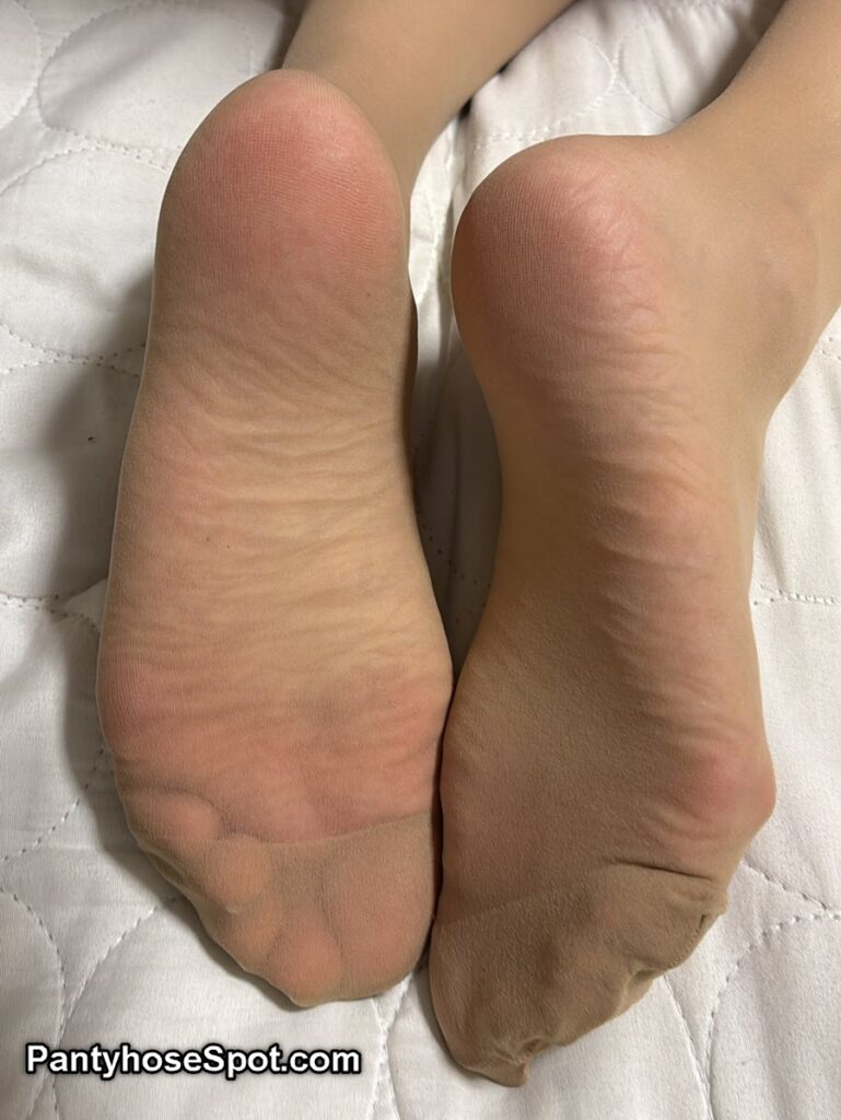 Nylon Feet - Pantyhose Sole - Pantyhose Feet