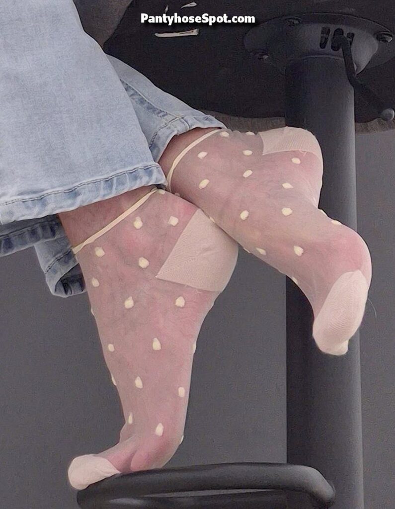 Nylon Feet - Sexy Feet - Pantyhose Feet